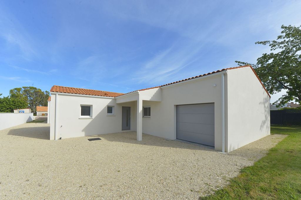 Maison MESCHERS SUR GIRONDE 452000€ Agence de L'Estuaire Maison MESCHERS SUR GIRONDE 452000€ Agence de L'Estuaire