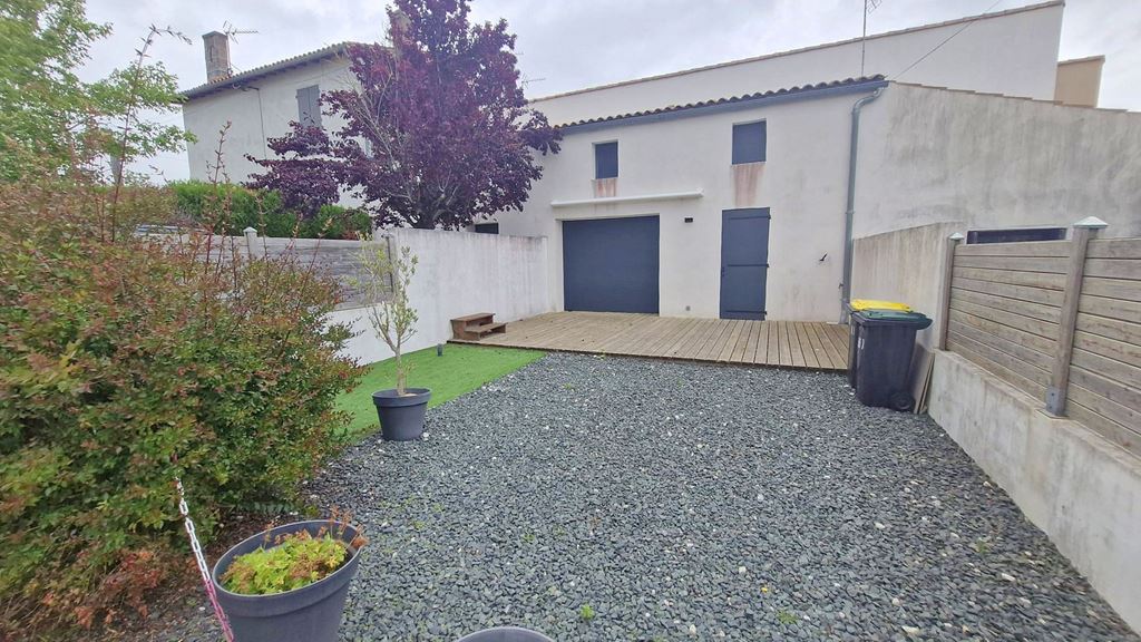 Maison St Georges de Didonne 262500€ Agence de L'Estuaire Maison St Georges de Didonne 262500€ Agence de L'Estuaire
