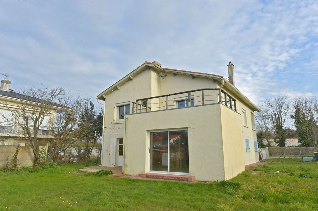 Maison St Georges de Didonne 353425€ Agence de L'Estuaire Maison St Georges de Didonne 353425€ Agence de L'Estuaire