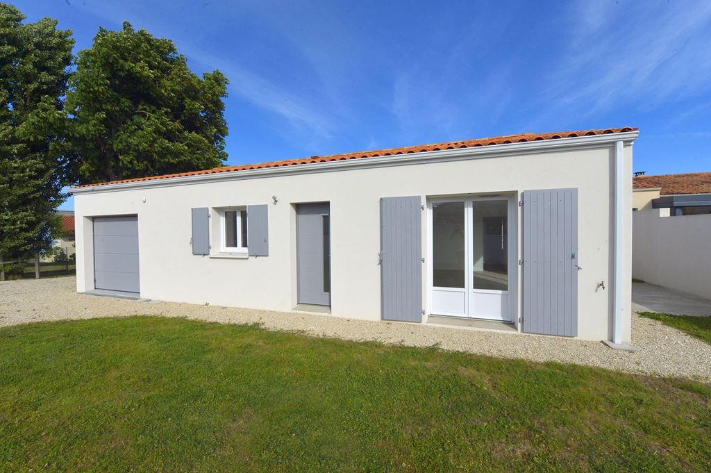 Maison MESCHERS SUR GIRONDE 370000€ Agence de L'Estuaire Maison MESCHERS SUR GIRONDE 370000€ Agence de L'Estuaire