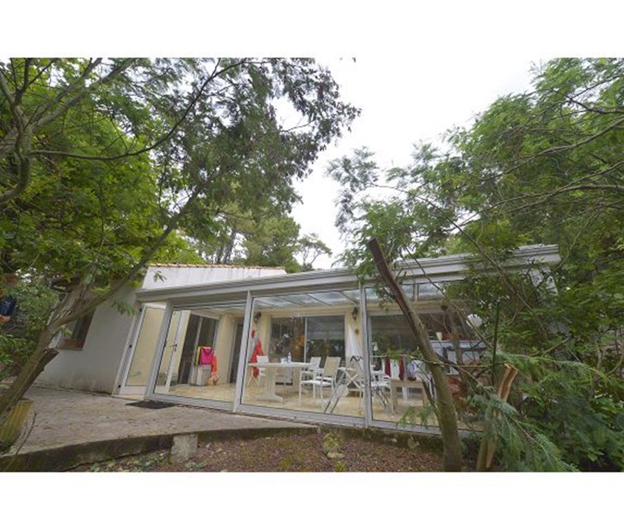 Maison St Georges de Didonne 748800€ Agence de L'Estuaire Maison St Georges de Didonne 748800€ Agence de L'Estuaire