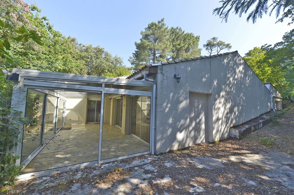 Maison St Georges de Didonne 499200€ Agence de L'Estuaire Maison St Georges de Didonne 499200€ Agence de L'Estuaire