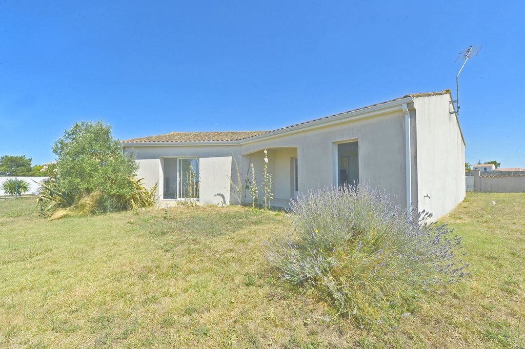 Maison SEMUSSAC 338700€ Agence de L'Estuaire Maison SEMUSSAC 338700€ Agence de L'Estuaire