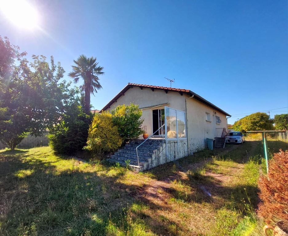 Maison St Georges de Didonne 349800€ Agence de L'Estuaire Maison St Georges de Didonne 349800€ Agence de L'Estuaire
