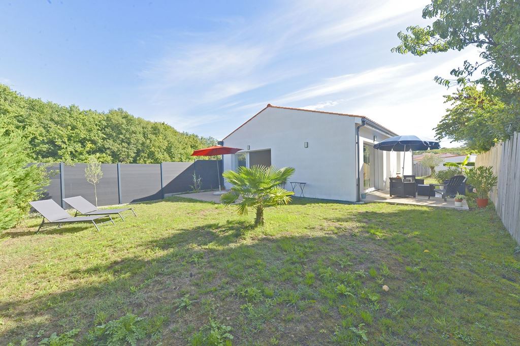 Maison ROYAN 348900€ Agence de L'Estuaire Maison ROYAN 348900€ Agence de L'Estuaire