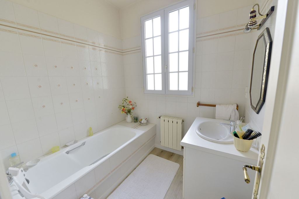 Maison ROYAN (17200) Agence de L Maison ROYAN (17200) Agence de L