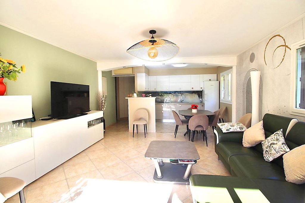 Appartement CAVALAIRE SUR MER (83240) Agence de L Appartement CAVALAIRE SUR MER (83240) Agence de L