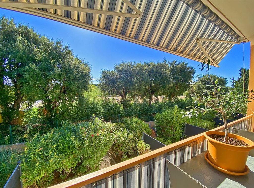 Appartement CAVALAIRE SUR MER (83240) Agence de L Appartement CAVALAIRE SUR MER (83240) Agence de L