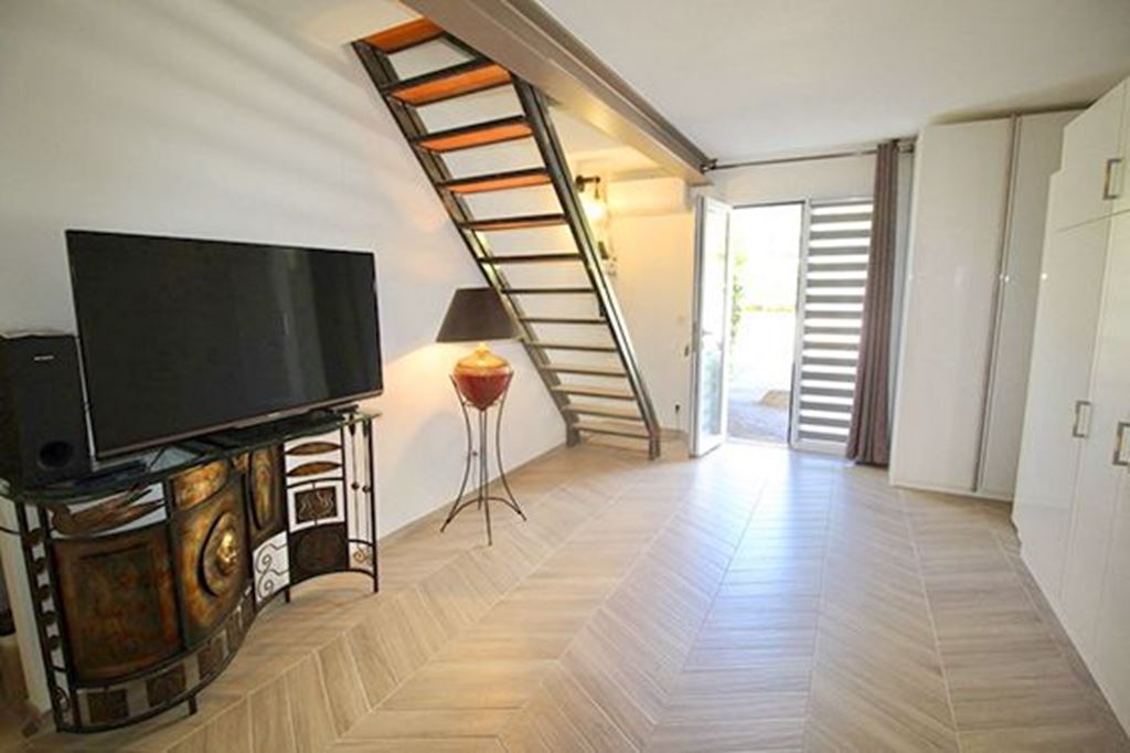 Appartement CAVALAIRE SUR MER (83240) Agence de L Appartement CAVALAIRE SUR MER (83240) Agence de L