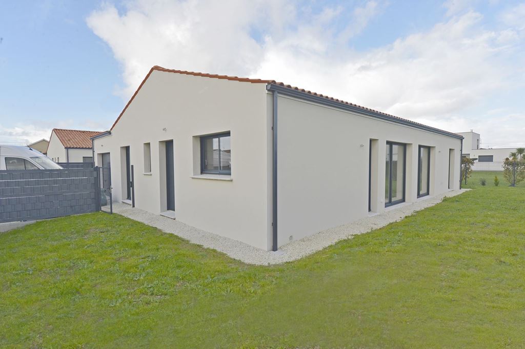 Maison MEDIS 456000€ Agence de L'Estuaire Maison MEDIS 456000€ Agence de L'Estuaire