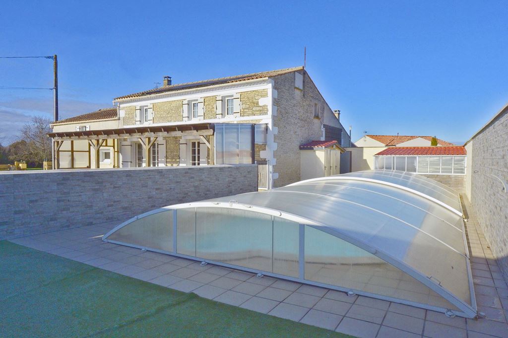 Maison CORME ECLUSE 395000€ Agence de L'Estuaire