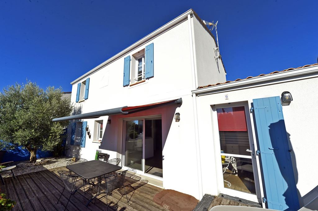 Maison St Georges de Didonne 324000€ Agence de L'Estuaire Maison St Georges de Didonne 324000€ Agence de L'Estuaire