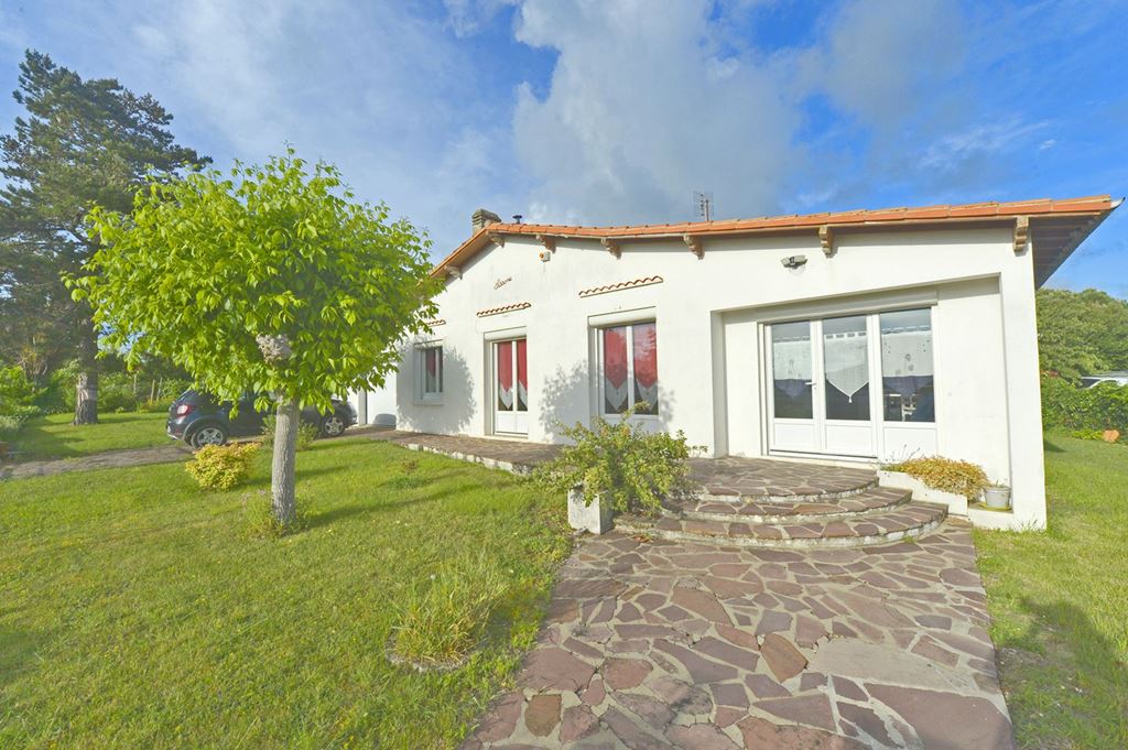 Maison SEMUSSAC 296000€ Agence de L'Estuaire