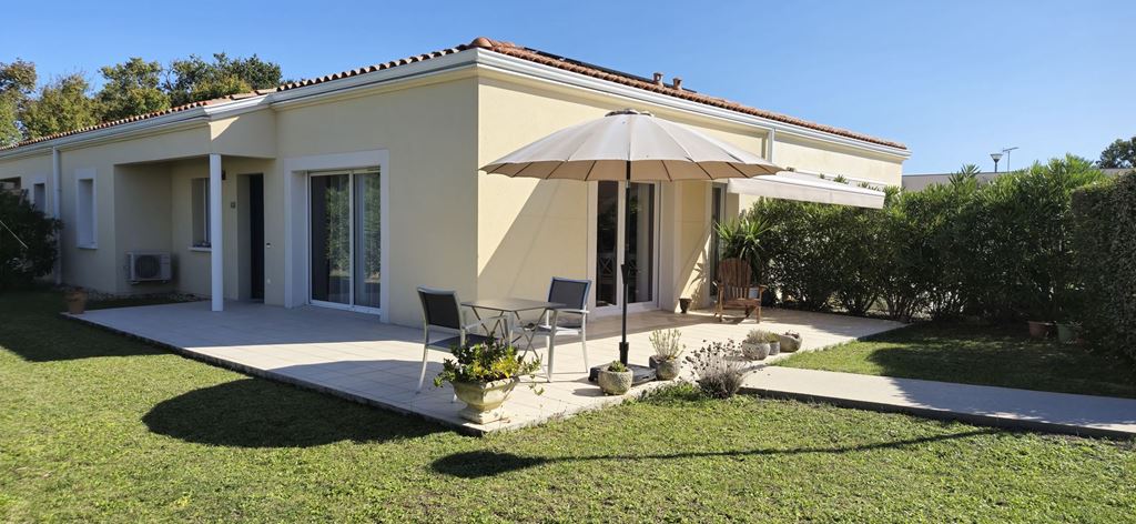 Maison MEDIS 286200€ Agence de L'Estuaire Maison MEDIS 286200€ Agence de L'Estuaire