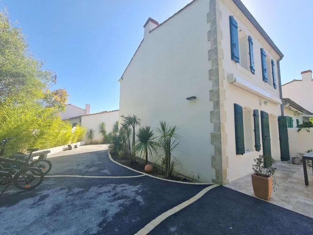 Maison LA COUARDE SUR MER 500000€ Agence de L'Estuaire Maison LA COUARDE SUR MER 500000€ Agence de L'Estuaire