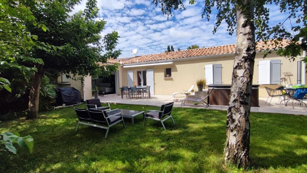 Maison ROYAN 436000€ Agence de L'Estuaire Maison ROYAN 436000€ Agence de L'Estuaire
