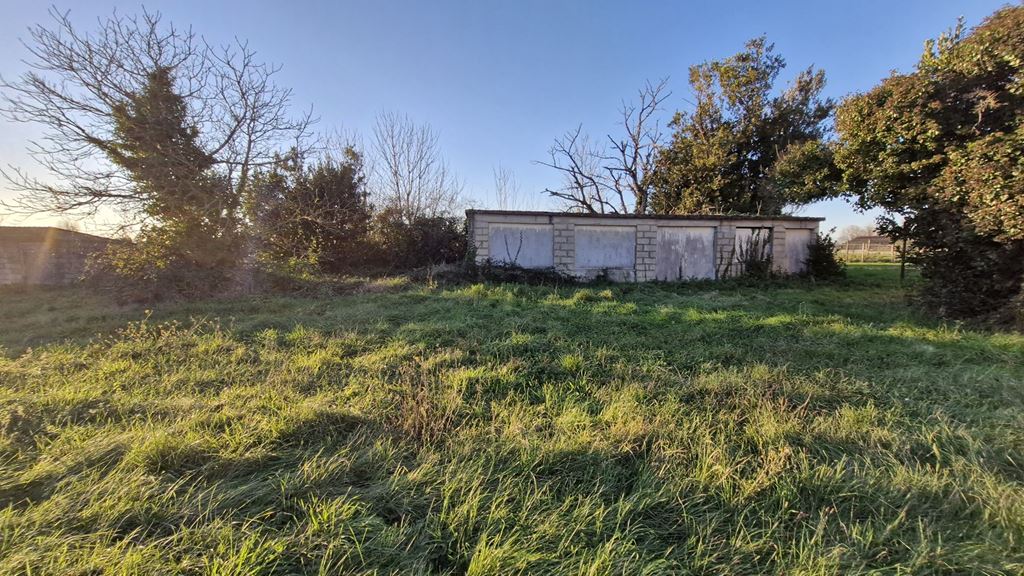 Terrain GREZAC 154000€ Agence de L'Estuaire Terrain GREZAC 154000€ Agence de L'Estuaire